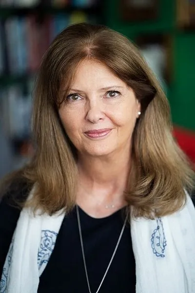 Alexis Cahill