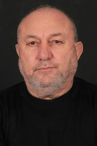 Salih Özmener