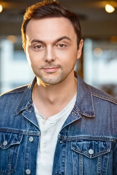 Adam Chambers