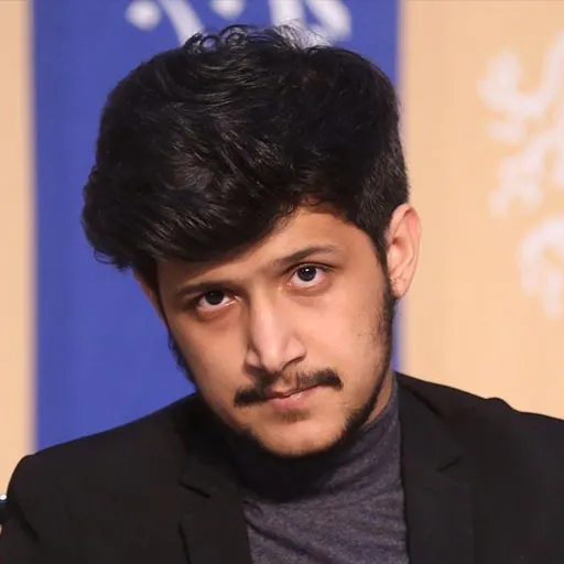 متین حیدری نیا