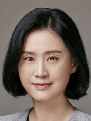 Jun Eun Mi