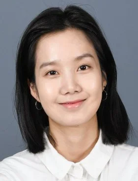 Kim Shi Eun
