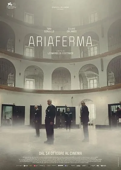  فیلم The Inner Cage (Ariaferma) 2021