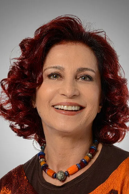 Betül Arim
