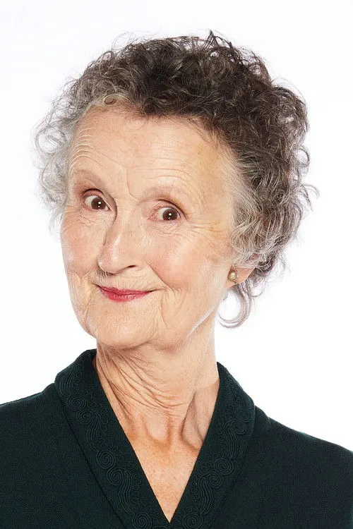 Georgie Glen