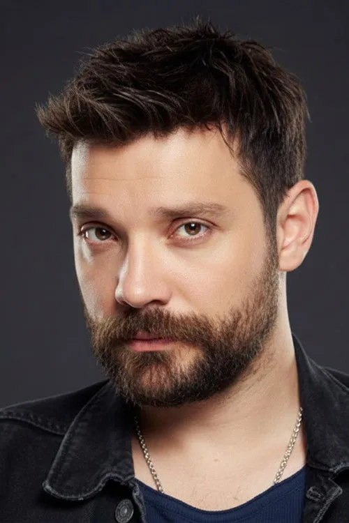 Oguzhan Ugur