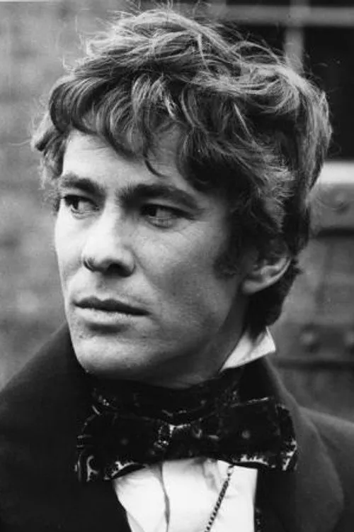 Gary Bond