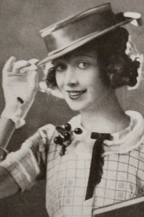 Esther Howard