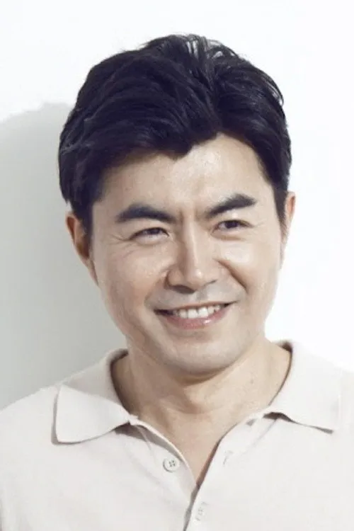 Lee Myung Woo