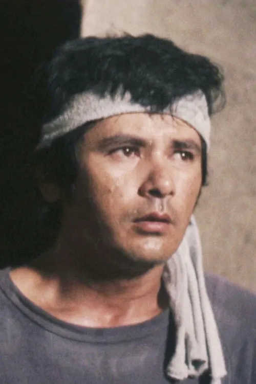 Lou Salvador Jr.