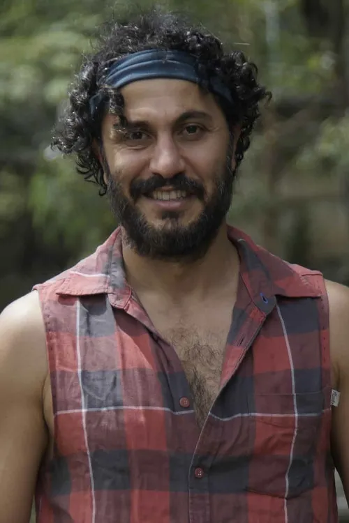 Ara Raad