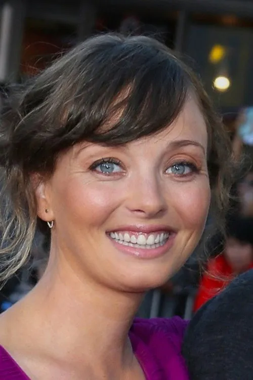 Kira Sternbach